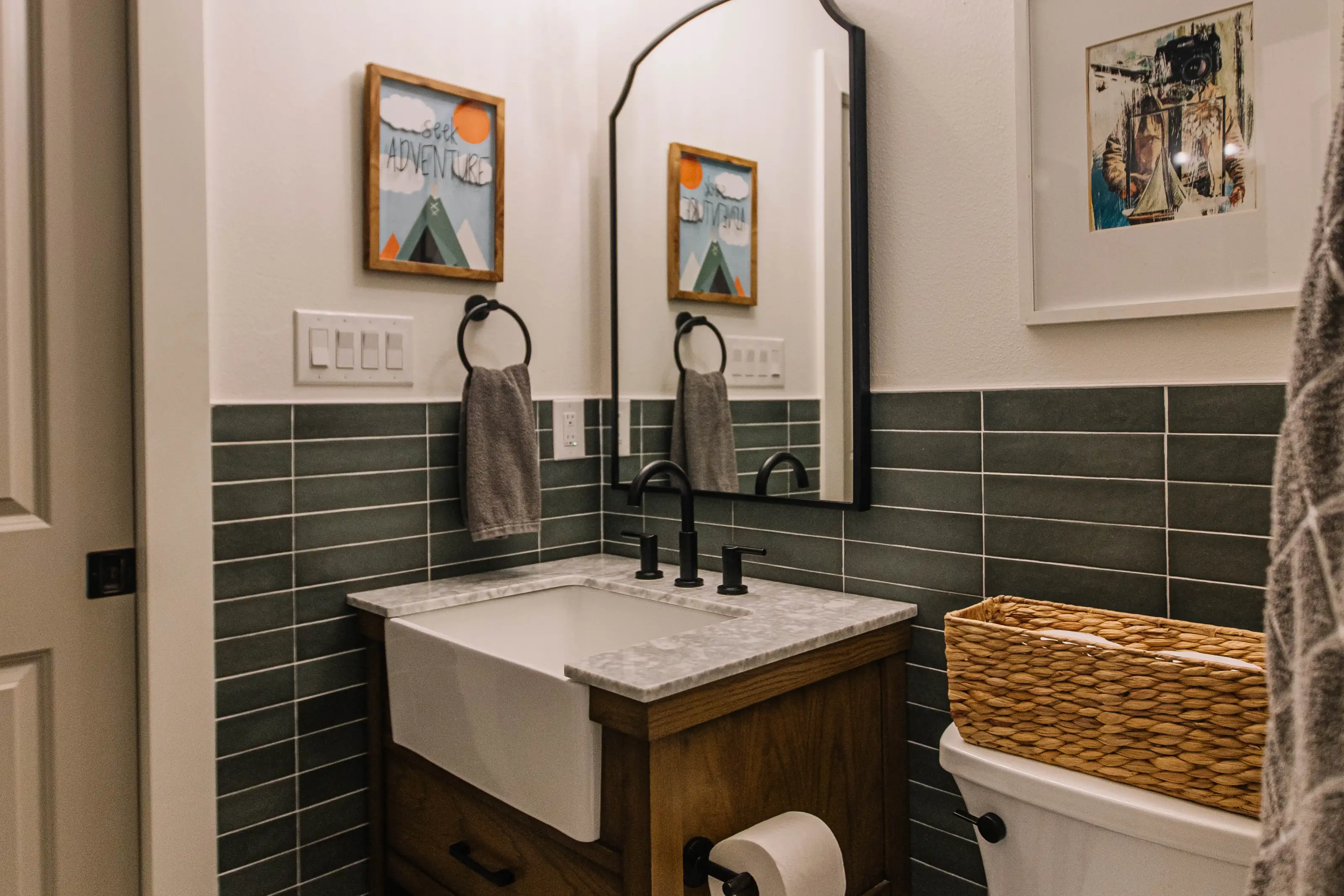 Arlington Heights Bath Remodel by 6th Avenue Homes